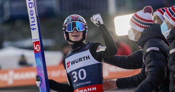 Marius Lindvik zdobył złoty medal mistrzostw świata w lotach narciarskich w Vikersund. Najlepszy z Polaków Jakub Wolny zajął 11. miejsce.