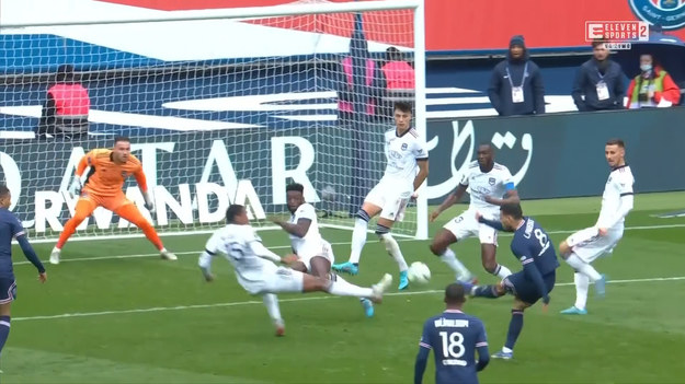 W pojedynku 28. kolejki Ligue 1, który rozegrany został 13 marca, drużyna PSG wygrała z Girondinsem Bordeaux 3-0 (1-0). Starcie odbyło się na Parc des Princes w Paryżu.
