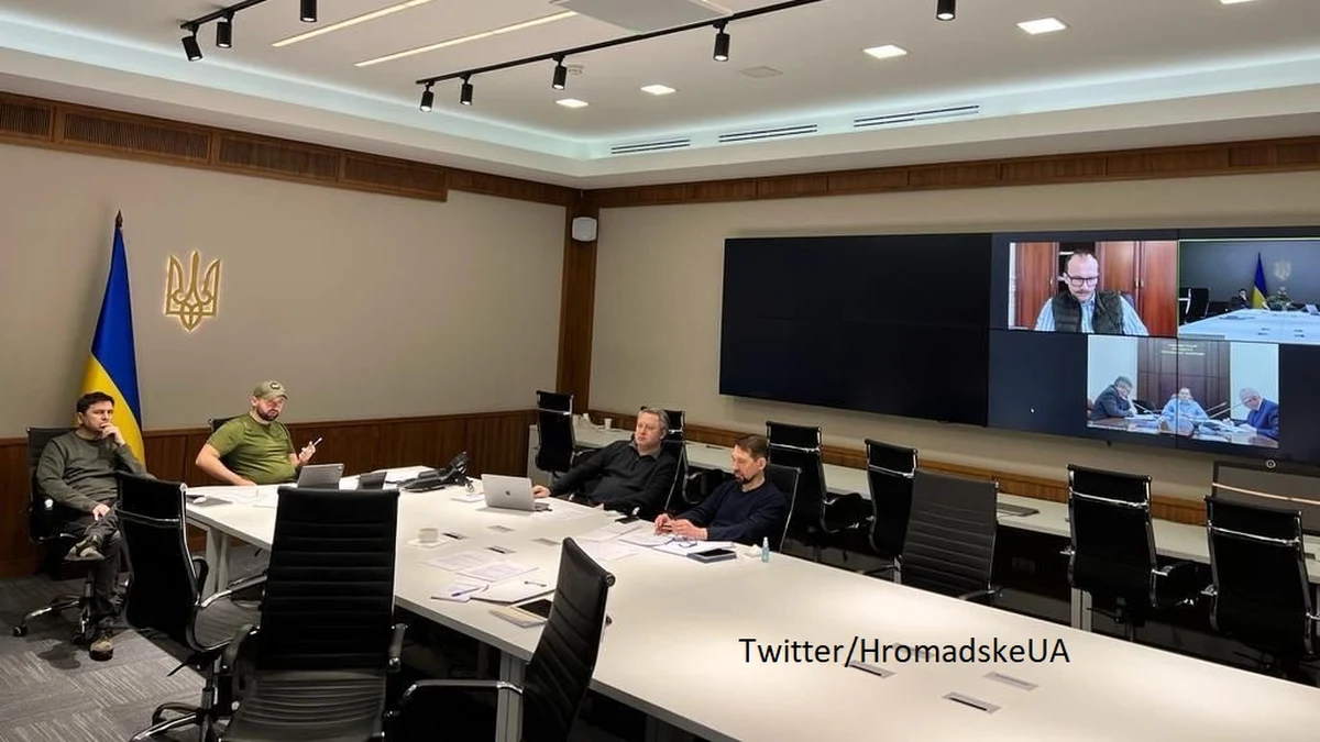 Ukraina i Rosja zdecydowały się na przerwę techniczną w negocjacjach. Doradca ukraińskiego prezydenta Mychajło Podolak poinformował, że powrót do rozmów jest zaplanowany na jutro.