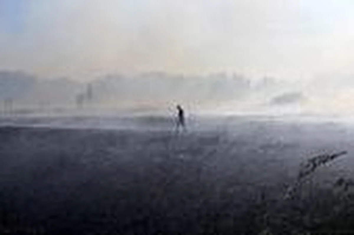 77-letnia kobieta doznała rozległych oparzeń podczas wypalania traw we wsi Makowica w pow. limanowskim. Śmigłowcem LPR została przetransportowana do szpitala. Jak poinformował rzecznik prasowy małopolskiej straży pożarnej Sebastian Gleń tylko w ciągu ostatniej doby w Małopolsce doszło do 156 pożarów traw.

