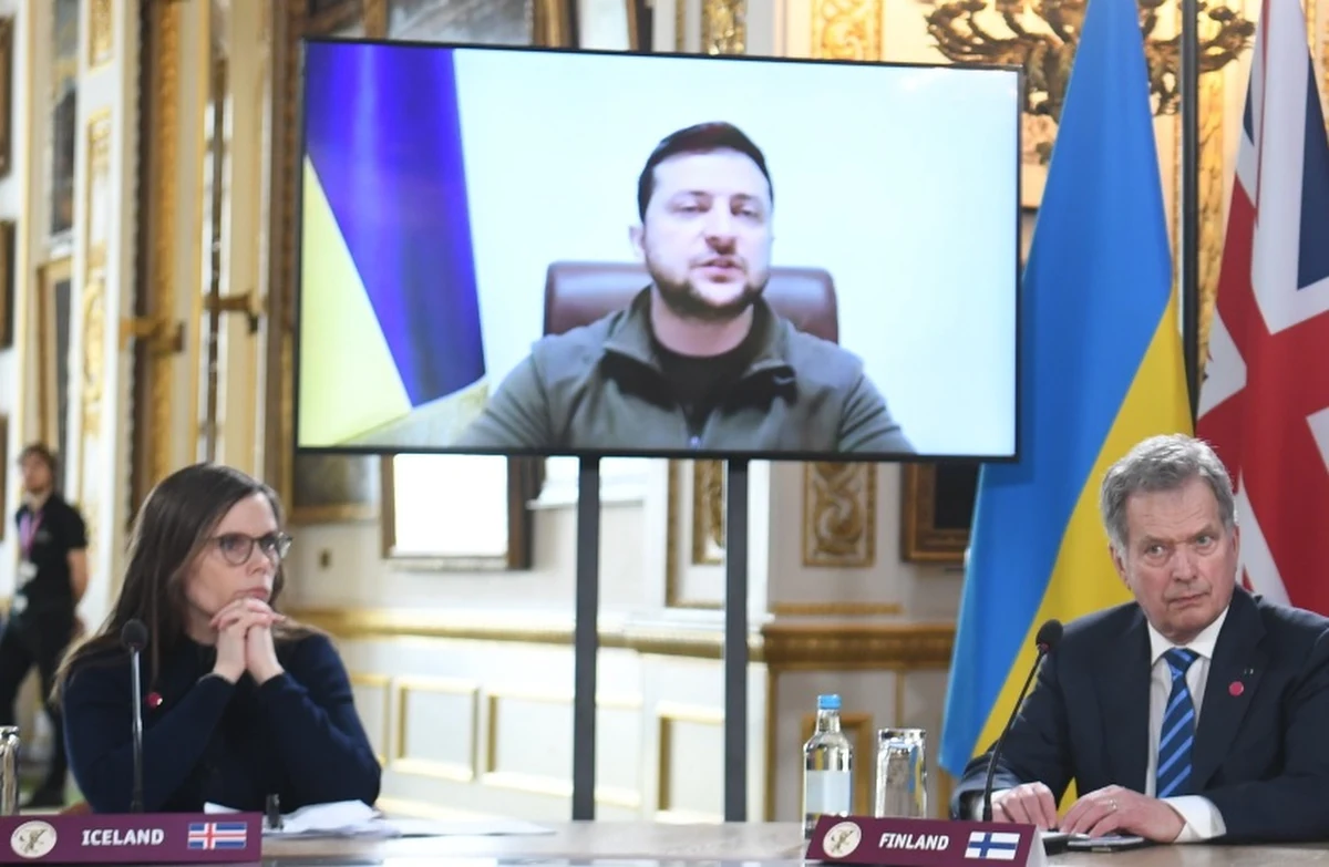 Prezydent Ukrainy Wołodymyr Zełenski przemawiał we wtorek przez łącze wideo do przywódców 10 państw Europy Północnej, które tworzą Wspólne Siły Ekspedycyjne (JEF). "Wszyscy jesteśmy celem Rosji i wszystko pójdzie na Europę, jeśli Ukraina się nie przeciwstawi" - mówił Zełenski.