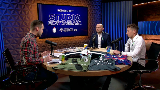 W 25. odcinku programu "Studio Ekstraklasa" gośćmi Sebastiana Staszewskiego byli Marek Gołębiewski i Radosław Majewski.

W każdym odcinku eksperci podsumowują najciekawsze wydarzenia kolejki PKO Bank Polski Ekstraklasy. Oglądaj w poniedziałki o 20:00 NA ŻYWO w Interii! Partnerem projektu jest PKO Bank Polski.