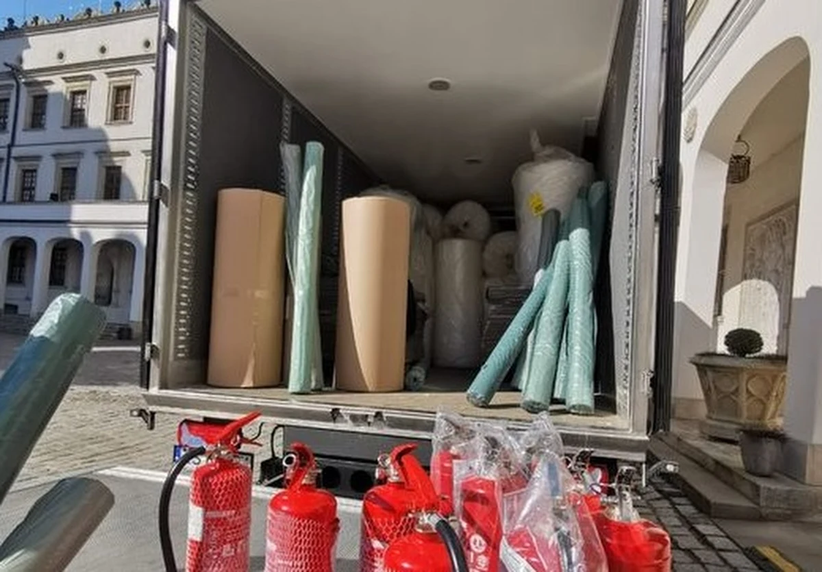 Sprzęt do zabezpieczenia i ratowania zabytków trafił do lwowskiego Muzeum Etnografii i Przemysłu Artystycznego Instytutu Narodoznawstwa Narodowej Akademii Nauk Ukrainy. To m.in. gaśnice, opakowania i materiały do pakowania dzieł sztuki.