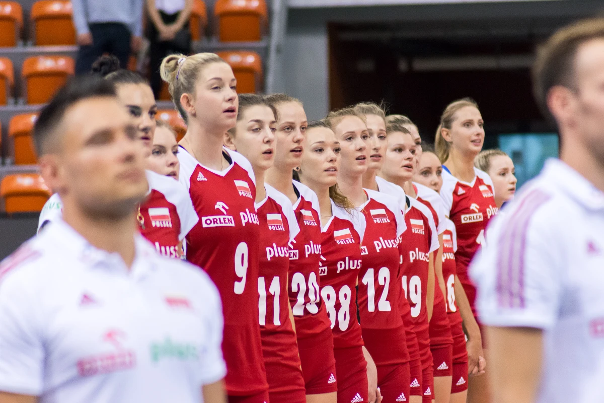 Reprezentacje Turcji, Dominikany, Korei Południowej, Tajlandii i Chorwacji będą grupowymi rywalami polskich siatkarek w mistrzostwach świata, które rozegrane zostaną w dniach 23 września - 15 października w Holandii i Polsce. Losowanie odbyło się w Lozannie.