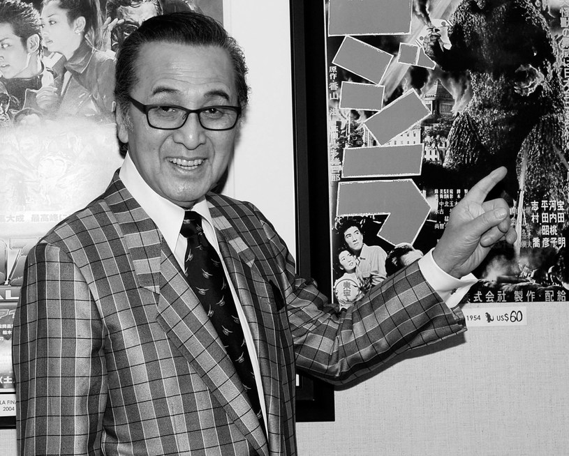 W poniedziałek 14 marca zmarł japoński aktor Takarada Akira. Sławę przyniosły mu role w pierwszych filmach o Godzilli oraz w innych produkcjach studia Toho poświęconych ogromnym potworom, czyli tzw. filmach kaiju. Występował w nich w latach 50. i 60. ubiegłego wieku. Przyczyna śmierci aktora nie została póki co ujawniona. Miał 87 lat.
