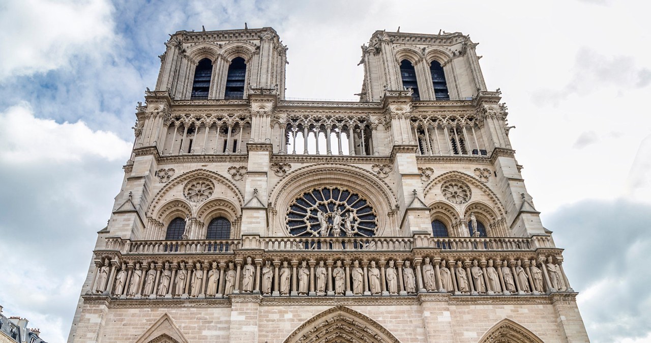 4 m ziemi, 2 tys. lat historii. Niesamowite odkrycia pod Notre-Dame
