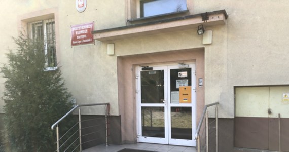 80 uchodźców z Ukrainy zamieszkało już w jednym z dwóch akademików Uniwersytetu Ekonomicznego w Katowicach przy ul. Franciszkańskiej. W nieużywanych od trzech lat budynkach, w których łącznie będzie około 400 miejsc dla uchodźców, przeprowadzono w kilka dni błyskawiczny remont. 