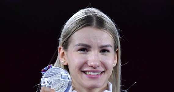 Pięcioboistka Adrianna Sułek zdobyła srebrny medal lekkoatletycznych halowych mistrzostw świata w Belgradzie. Wynikiem 4851 pkt poprawiła halowy rekord Polski. Wygrała Belgijka Noor Vidts - 4929.