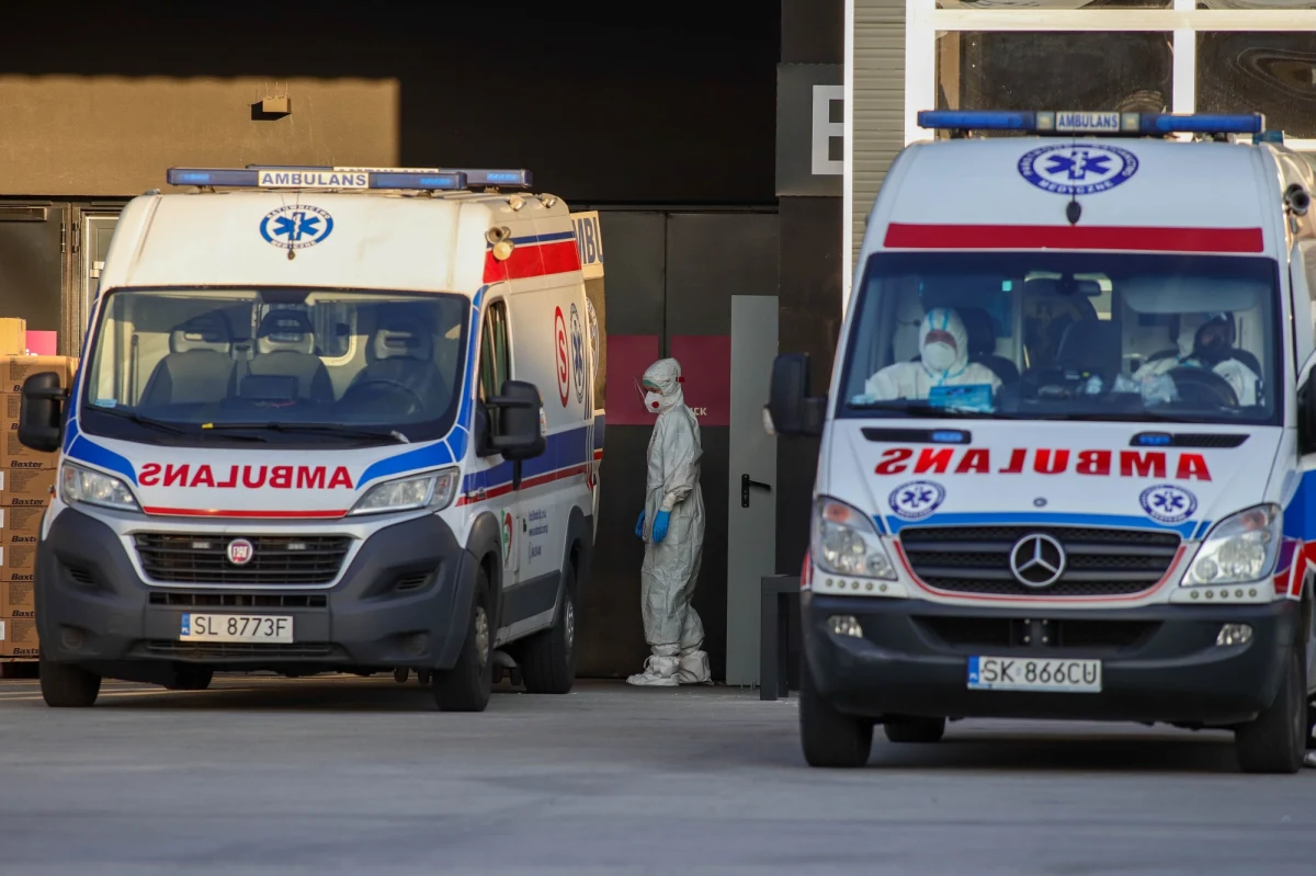 Ministerstwo Zdrowia podało, że ostatniej doby wykryto 10 379 nowych zakażeń koronawirusem. Z Covid-19 zmarło 119 osób.