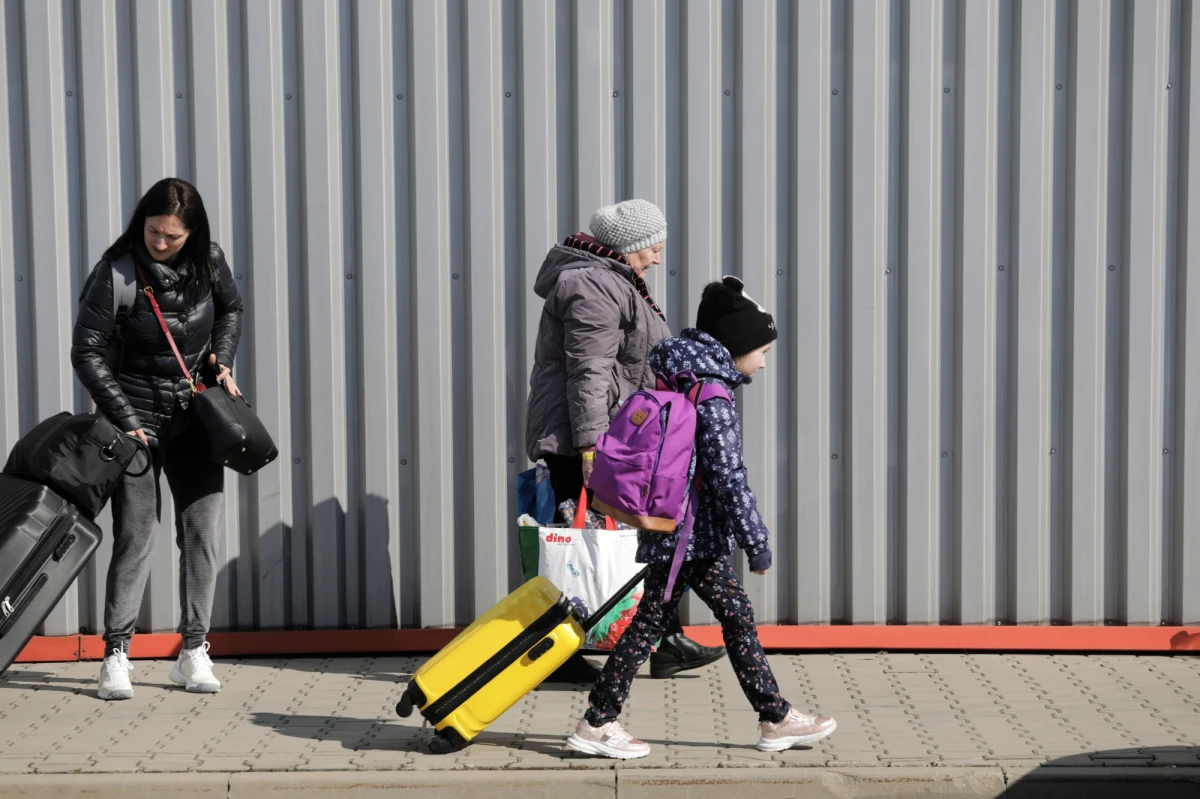 W siedzibie ZTM ruszy punkt wsparcia dla gości z Ukrainy. Będą tam mogli uzyskać np. dostęp do programu wsparcia finansowego UNHCR Cash Assistance - napisał w mediach społecznościowych prezydent Warszawy Rafał Trzaskowski.
