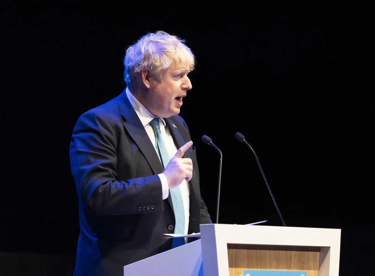 Oszust podający się za ukraińskiego premiera Denysa Szmyhala miał telefonować do brytyjskich ministrów. Rząd Wielkiej Brytanii zarzucił władzom Rosji, że to one za tym stoją.