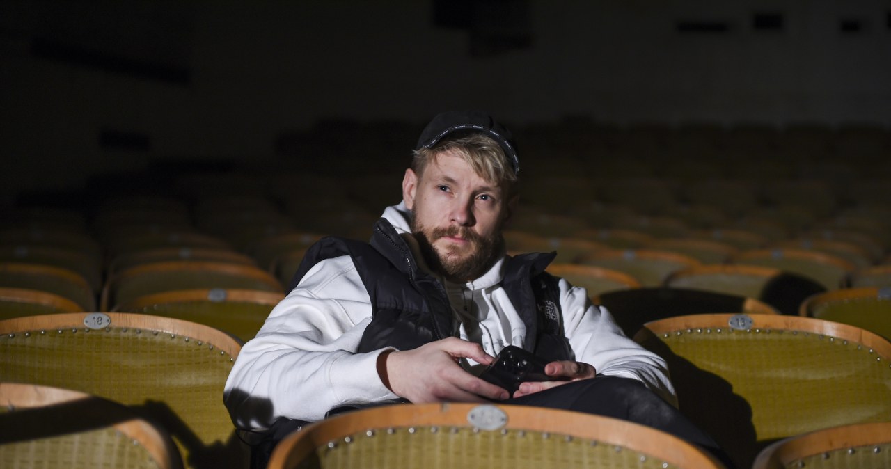 Nieważne, ile zarabiamy? Fabijański podkreśla rolę pieniądza w związku