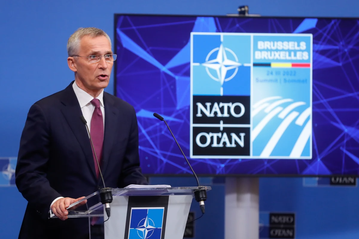 Sekretarz generalny NATO Jens Stoltenberg ostrzegł Rosję: ewentualne użycie broni chemicznej na Ukrainie będzie miało daleko idące konsekwencje. W czwartek w Brukseli odbędzie się nadzwyczajny szczyt NATO z udziałem prezydenta USA Joe Bidena.