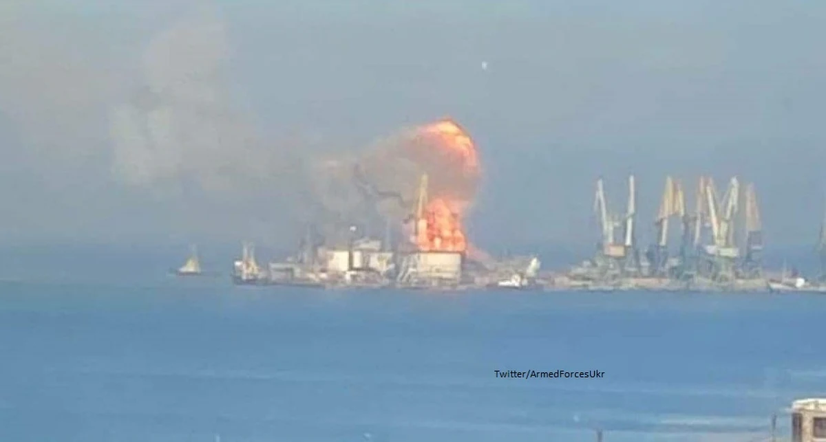 Okręt desantowy "Orsk" należący do rosyjskiej floty czarnomorskiej został zniszczony w okupowanym porcie Berdiańsk - poinformowała dziś na Facebooku Marynarka Wojenna Ukrainy.