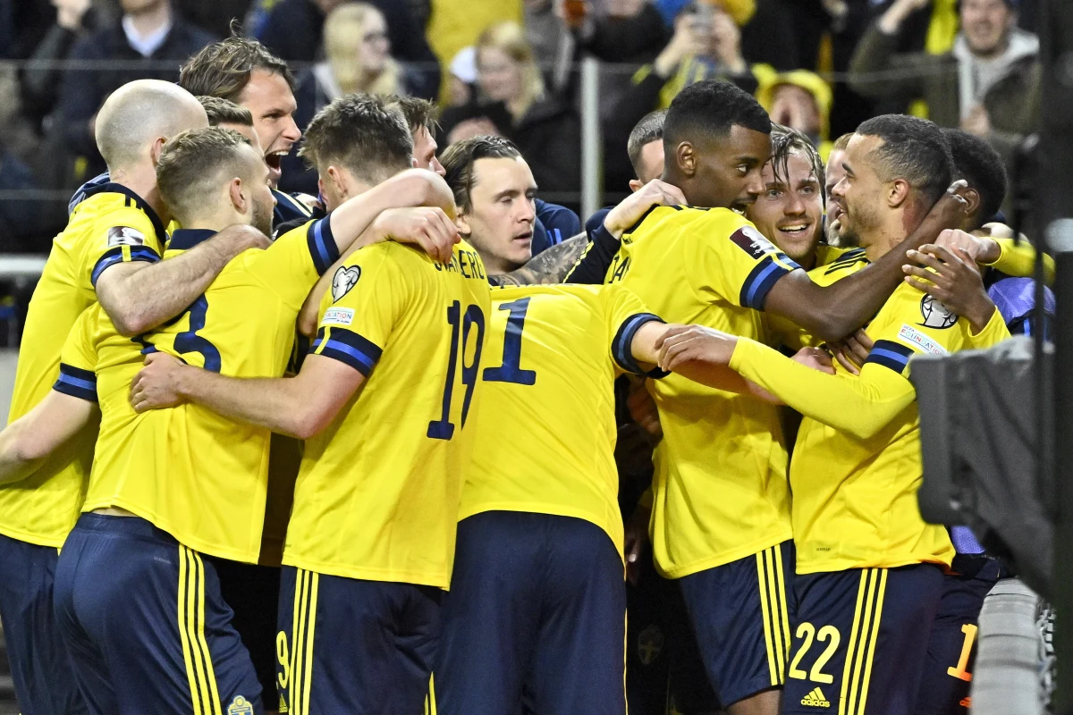 Szwecja wygrała w Sztokholmie z Czechami 1:0 po dogrywce w półfinale baraży o awans do piłkarskich mistrzostw świata w Katarze. W finale reprezentacja "Trzech Koron" zmierzy się z Polską, która awansowała bez gry po dyskwalifikacji Rosji.