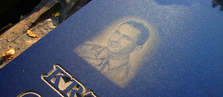 Przed Sądem Okręgowym w Płocku rozpoczął się dziś kolejny proces ws. uprowadzenia i zabójstwa Krzysztofa Olewnika. Stawiło się czterech z pięciu oskarżonych, w tym Jacek K., bliski znajomy porwanego. To jedna z najgłośniejszych spraw kryminalnych w Polsce. Wiele jej wątków wciąż pozostaje niewyjaśnionych. 
