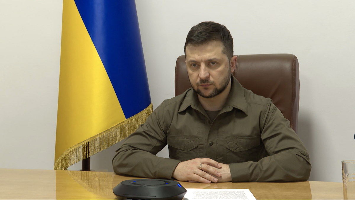 Prezydent Ukrainy za pomocą łączy wideo wziął udział w szczycie Rady Europejskiej. W swoim wystąpieniu apelował o zwiększenie sankcji dla Rosji, zwrócił się też bezpośrednio do każdego z przywódców. Szczególnie ostre słowa skierował do premiera Węgier Viktora Orbana.