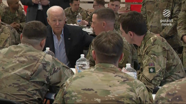 Joe Biden przyjechał do Polski, która jest największym krajem wschodniej flanki NATO. Dziś stacjonuje u nas dziesięć tysięcy amerykańskich żołnierzy. Polskie władze chcą, by było ich 3 razy więcej i by Amerykanie mieli u nas stałą bazę wojskową . Czy są na to szanse? Sprawę sprawdzała, w materiale dla "Wydarzeń", Mira Skórka. 