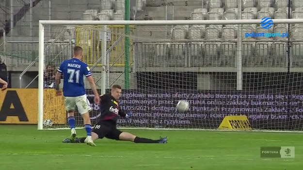 ŁKS Łódź - Miedź Legnica 0-1 (0-1)
Bramki: Maciej Śliwa 9
Żółta kartka - ŁKS Łódź: Maciej Dąbrowski, Pirulo, Michał Trąbka, Mateusz Bąkowicz. Miedź Legnica: Nemanja Mijuskovic, Mehdi Lehaire.
Sędzia: Sebastian Krasny (Kraków)