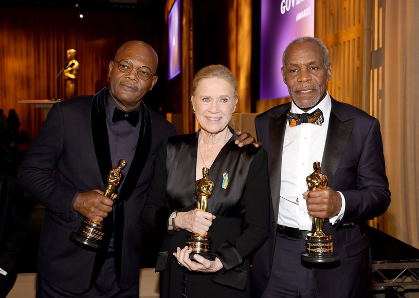 Amerykański aktor Samuel L. Jackson, reżyserka i scenarzystka Elaine May i norweska gwiazda kina Liv Ullmann otrzymali honorowe Oscary podczas ceremonii Governors Awards w Los Angeles. Z kolei Danny Glover otrzyma statuetkę za działalność charytatywną.