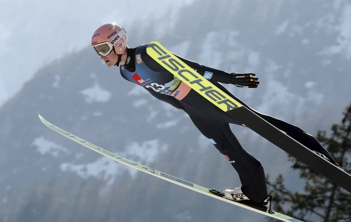 Utytułowany niemiecki skoczek narciarski Severin Freund zakończył karierę. 33-latek, którego na długo zatrzymały kontuzje, o swojej decyzji poinformował w niedzielę, przy okazji wieńczących sezon 2021/22 Pucharu Świata zawodów w Planicy.