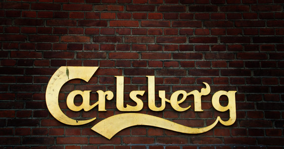 Duński koncern browarniczy Carlsberg ogłosił, że pozbędzie się całego swojego biznesu w Rosji. Dziś decyzję o ostatecznym wycofaniu się z rynku rosyjskiego podjął też holenderski Heineken.