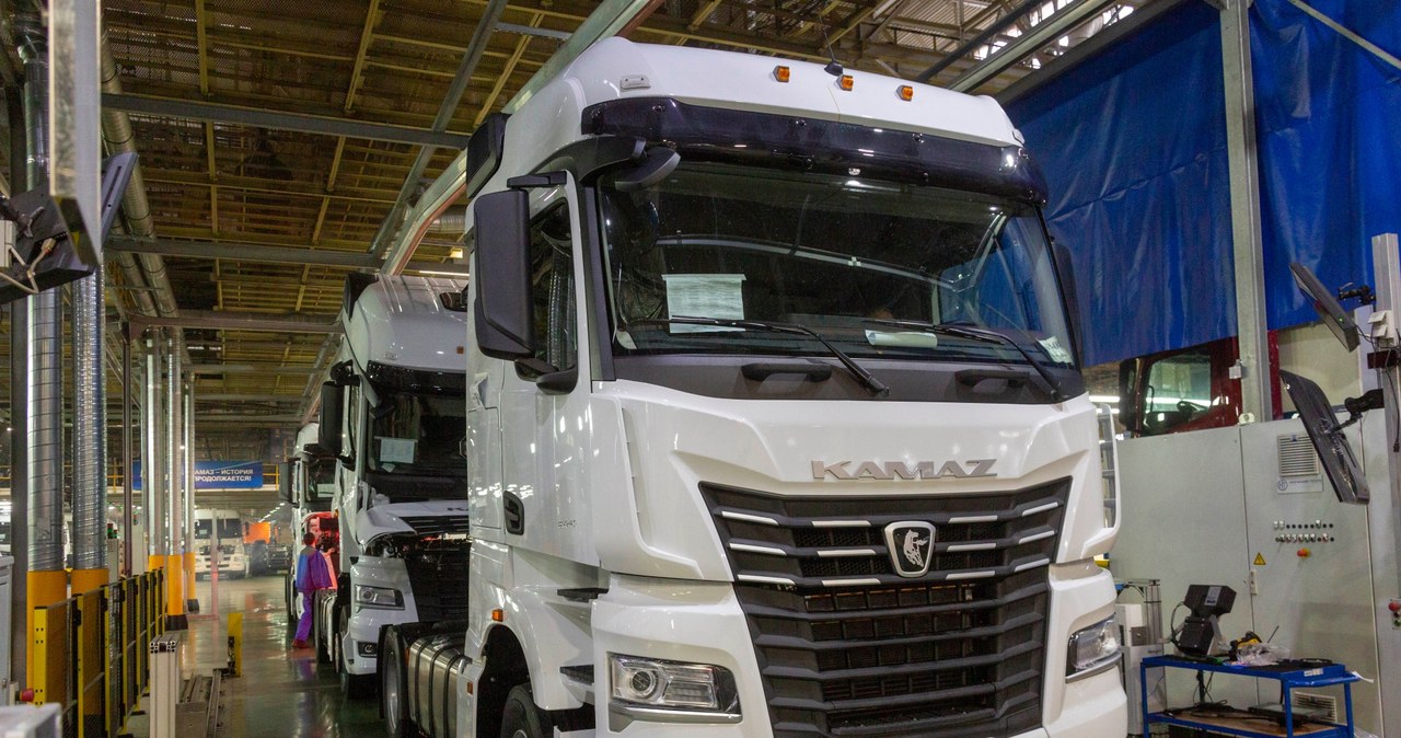 wiadomości,aktualności,Interia Zagrożenie dla zdrowia i życia. Duży kraj wstrzymał import aut z Chin
