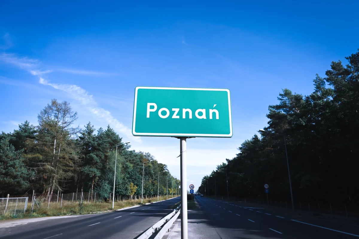 Zarząd Komunalnych Zasobów Lokalowych rozpoczął remont Domu Tramwajarza na poznańskich Jeżycach - poinformowano na oficjalnej stronie miasta. Pierwszy etap prac potrwa do końca marca 2023 roku.

