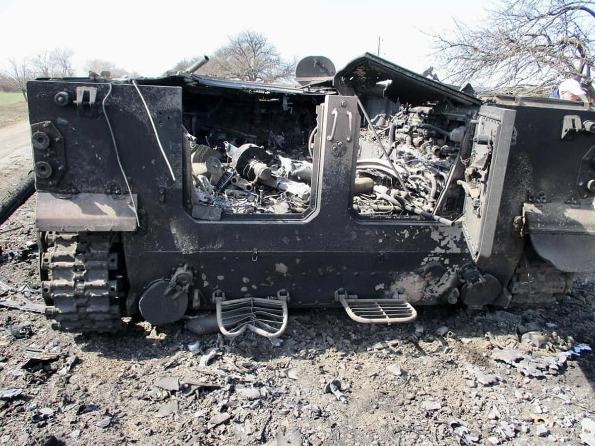 W celu uzupełnienia swoich sił na Ukrainie Rosja przerzuciła wojska z okupowanych terenów Gruzji: Abchazji i Osetii Południowej – poinformował rano sztab generalny ukraińskich sił zbrojnych.