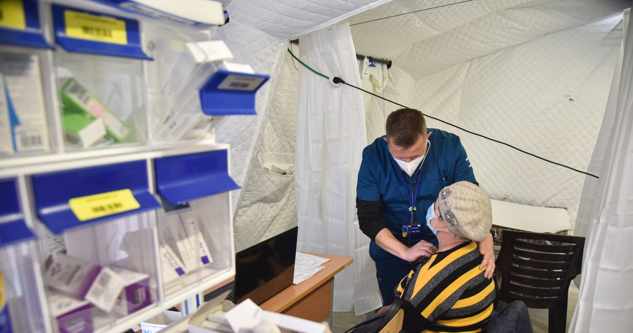 Ukrainę czeka epidemiologiczna katastrofa, alarmują eksperci. Bombardowanie szpitali może być celowym działaniem okupanta.
