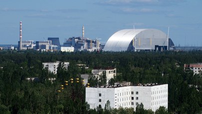 Rosjanie wycofują się z elektrowni w Czarnobylu i wracają na Białoruś