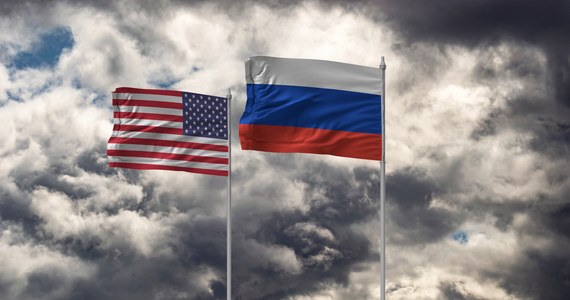 ​Departament Stanu potwierdził, że rosyjskie służby wojskowe i specjalne przetrzymują obywateli USA w samej Rosji, a także na czasowo okupowanych terytoriach Ukrainy. 