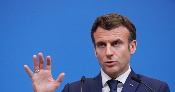 Na niewiele ponad tydzień przed wyborami prezydenckimi we Francji do sześciu punktów procentowych zmniejszył się dystans między urzędującym szefem państwa Emmanuelem Macronem a liderką skrajnie prawicowej partii Zjednoczenie Narodowe Marine Le Pen - wynika z opublikowanego w piątek sondażu BVA dla stacji RTL i Orange.