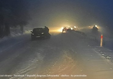 "Korek gigant" na zakopiance. Przyczyną intensywne opady śniegu