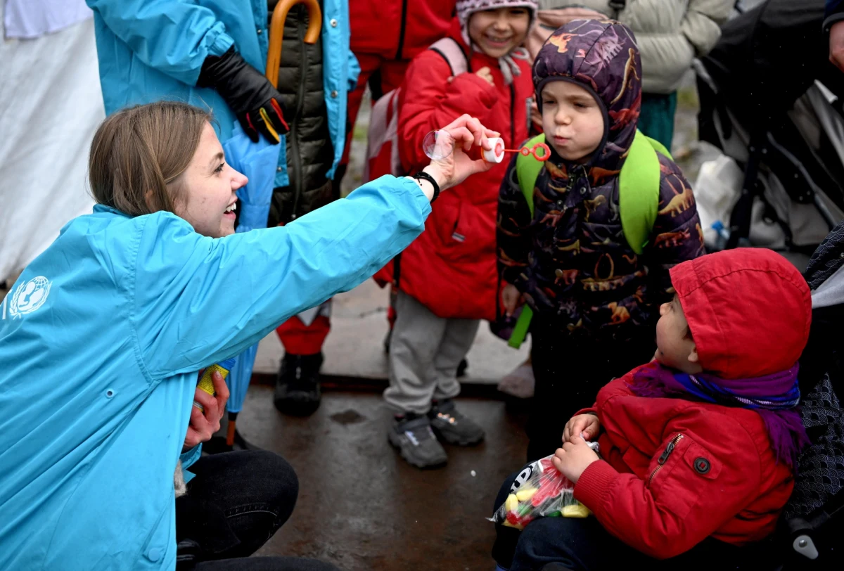 12,5 tys. osób, które dotarły do Polski, odprawili ostatniej dobry podkarpaccy strażnicy graniczni. Od początku wojny w Ukrainie do soboty rano jest to łącznie 1,3 mln osób. Najwięcej z przybywających przekracza granicę w Medyce.