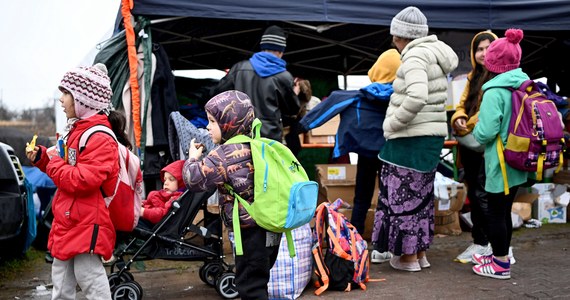 Około 30 tys. zł na pomoc humanitarną dla Ukrainy zebrali w koleżeńskiej zbiórce prokuratorzy i pracownicy prokuratur z regionu podkarpackiego i jeleniogórskiego. Za zebrane pieniądze kupione zostały głównie artykuły medyczne, które trafiły już do pacjentów szpitala w Kijowie.