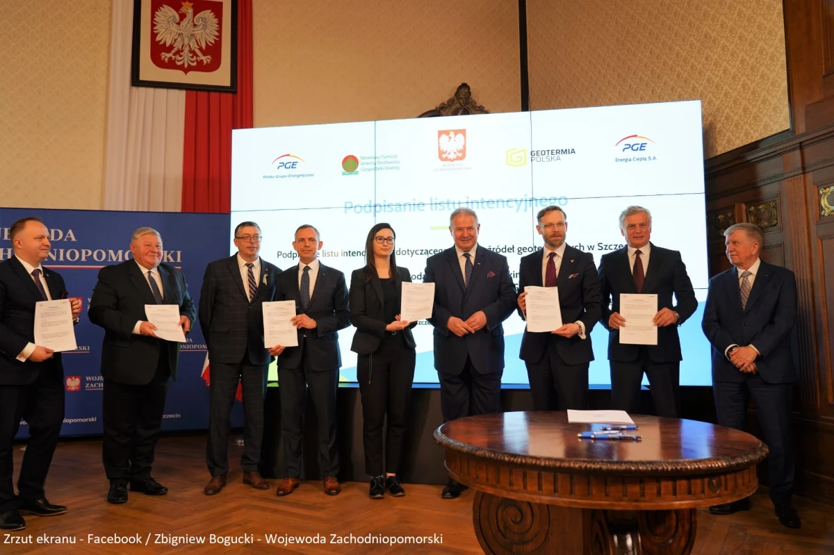 "W czasie trwającej rosyjskiej inwazji na Ukrainę chcemy jak najszybciej stać się niezależnym energetycznie państwem" - powiedział wojewoda zachodniopomorski Zbigniew Bogucki. Podpisał on, wraz z przedstawicielami PGE Polskiej Grupy Energetycznej, PGE Energii Ciepła, Narodowym Funduszem Ochrony Środowiska i Gospodarki Wodnej oraz Geotermię Polska, list intencyjny dotyczący - jak informuje urząd - "rozwoju źródeł geotermalnych w Szczecinie".