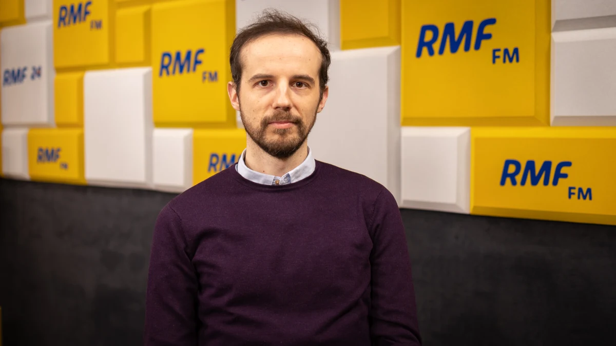 "Skala zwycięstwa Fideszu jest chyba dla wszystkich zaskoczeniem. 18 punktów procentowych więcej niż opozycja to jest jednak nokaut" - tak wyborcze zwycięstwo Viktora Orbana i jego partii skomentował w Rozmowie w południe w RMF FM Andrzej Sadecki z Ośrodka Studiów Wschodnich, ekspert od polityki węgierskiej. Zaskoczony jest nawet Orban? "Wydaje się, że tak. Fidesz szykował się do utraty większości konstytucyjnej w parlamencie" - dodał gość Mariusza Piekarskiego.