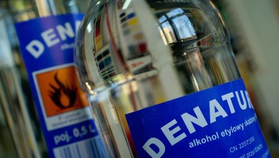 ​Nie żyje trzech mężczyzn. Zatruli się alkoholem nieznanego pochodzenia