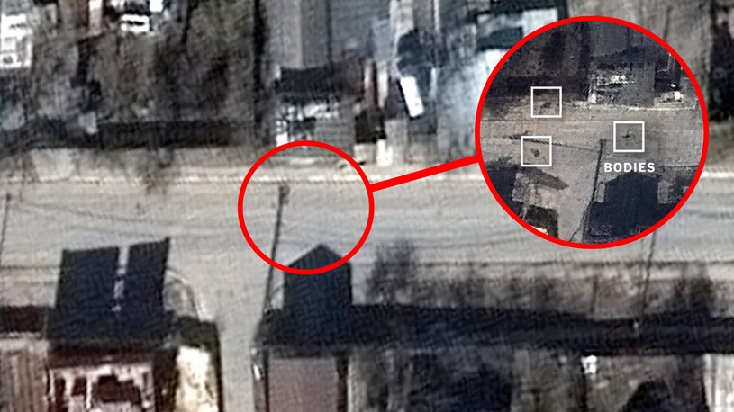 Zdjęcia satelitarne pokazują dobitnie, że zwłoki leżały na ulicach Buczy na wiele dni przed wyjściem stamtąd Rosjan. Kreml oficjalnie temu zaprzecza i obwinia władze ukraińskie o mistyfikację. Obrazy z kosmosu jednak nie kłamią.