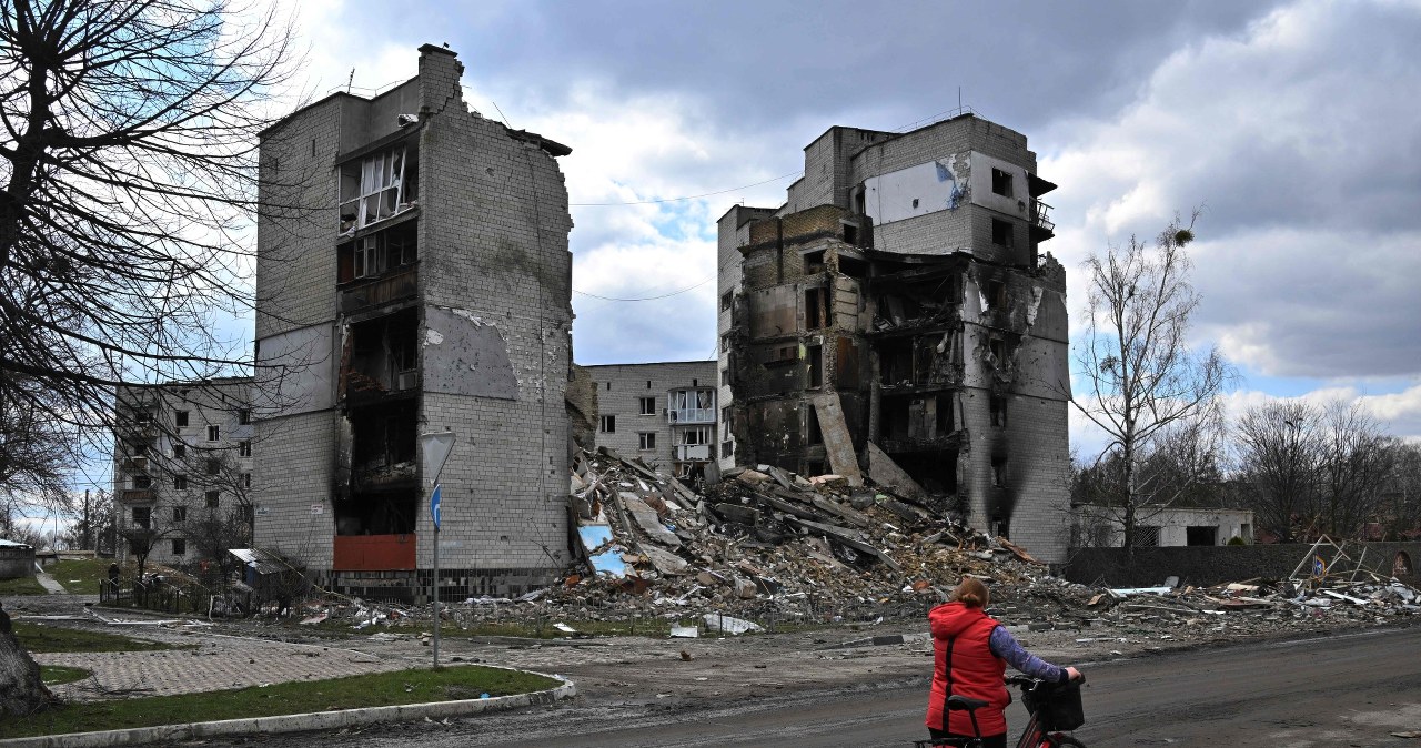 Rosyjskie rakiety uszkodziły budynek UE w Kijowie. Sikorski o sytuacji w ambasadzie Polski