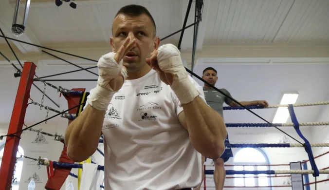 Tomasz Adamek przyjechał na GROMDĘ. Będzie walka?