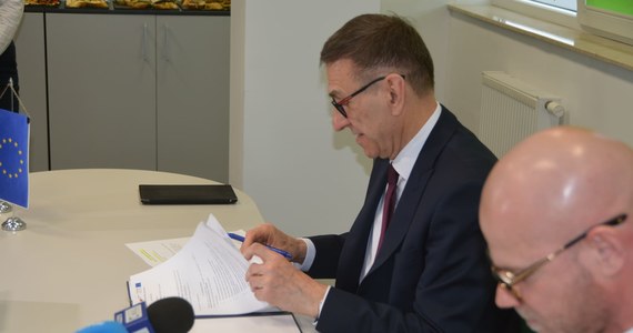 Miasto Olsztyn podpisało umowę na budowę nowego budynku zajezdni tramwajowej przy ul. Kołobrzeskiej. Wartość podpisanej umowy to ponad 90 mln zł.