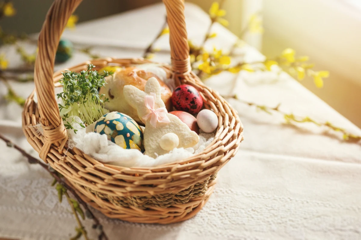 W Krakowie rusza zbiórka darów dla Polaków, którzy Wielkanoc spędzą we Lwowie. Potrzebna jest żywność z długim terminem przydatności do spożycia w puszkach i paczkach. 