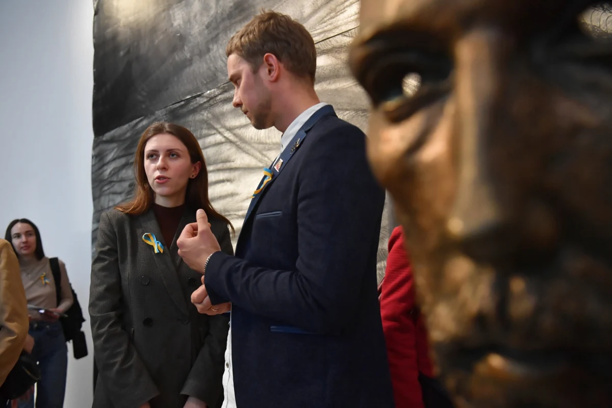 „Mapy” – to tytuł ekspozycji, którą otwarto w warszawskiej Kordegardzie. Dzieła trzech ukraińskich artystów będzie można oglądać do 24 kwietnia.