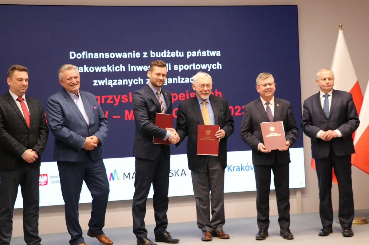 Kraków jest współorganizatorem Igrzysk Europejskich w 2023 r. Dzisiaj została podpisana umowa w sprawie dofinansowania z budżetu państwa przedsięwzięć sportowych związanych z jej organizacją. W podpisaniu umowy udział wzięli minister sportu Kamil Bortniczuk i prezydent miasta Jacek Majchrowski.