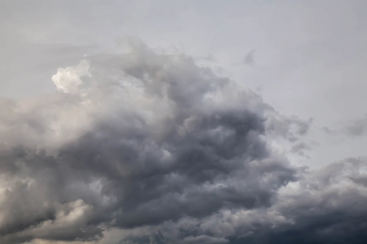 W minionych latach zdarzało się, że Wielkanoc była śnieżna, a Boże Narodzenie - co najwyżej deszczowe. W tym roku w święta wielkanocne raczej nie powinniśmy się spodziewać opadów śniegu. Oto przybliżona pogoda na najbliższe dni.