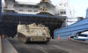 Amerykańskie pojazdy opancerzone przybyły do duńskiego portu w ramach operacji NATO „Atlantic Resolve”