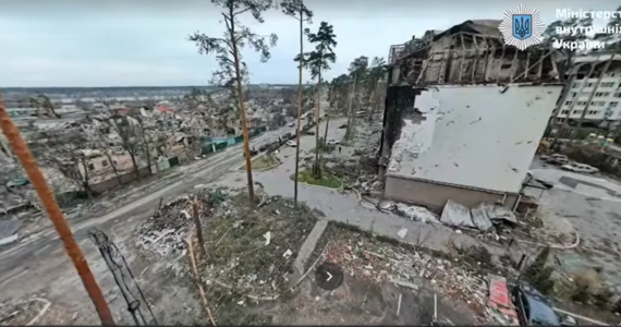 Google Maps pokażą panoramy zniszczonych miast Ukrainy. Projekt został zainicjowany przez ukraińskie Ministerstwo Spraw Wewnętrznych. "Cały świat powinien zobaczyć, jak miasta wyglądały wcześniej i co z nimi zrobił agresor" - mówią przedstawiciele resortu.