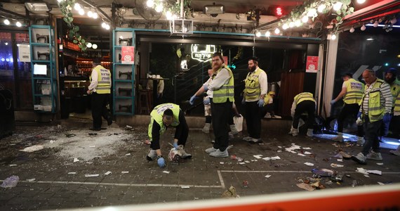 Izraelskie służby bezpieczeństwa poinformowały rano, że po kilkugodzinnej obławie zabiły sprawcę wczorajszego ataku w centrum Tel Awiwu, w którym zginęły dwie osoby.